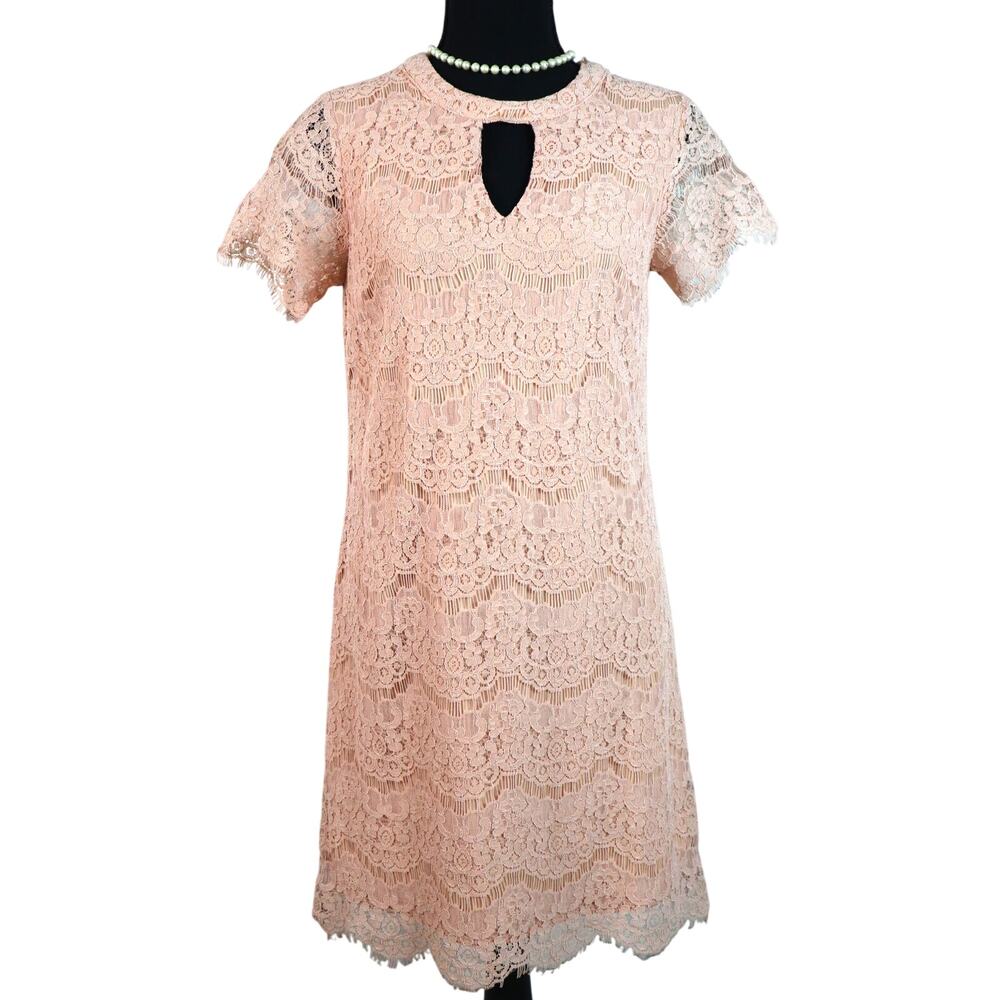Peach Lace Dress Short Sleeve Scalloped Keyhole Cocktail Special Occasion Small